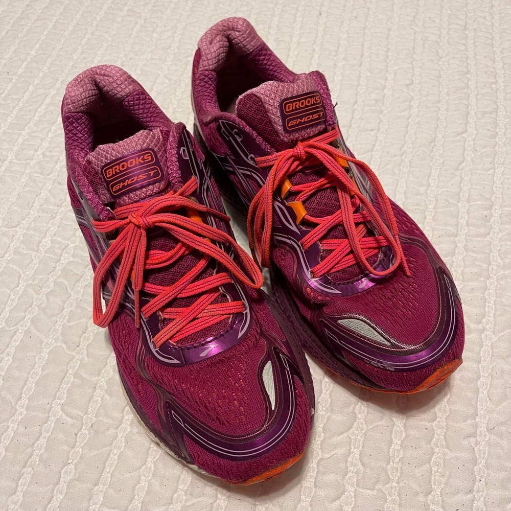 Brooks Ghost 8th Edition Women's Size 10.5 Pink Purple Lavendar Running Jogging